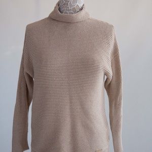 Michael KORS size M beige cream sweater